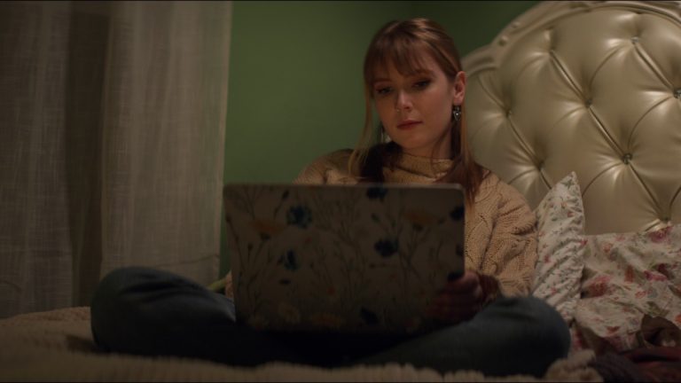 Le document Twin Flames Universe de Netflix examine un nouveau type de culte