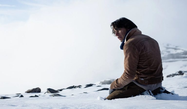 La narration fantomatique de Society of the Snow change le sens de l&rsquo;histoire vraie