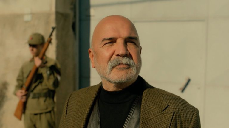 Bitter Earth, avant-premières du 15 février : Saniye trouve Colak en train de piller la terre de Yaman