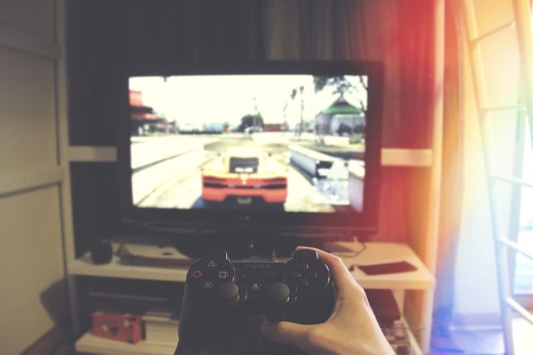 Applications pour jouer à des jeux : les plus téléchargées en ce moment