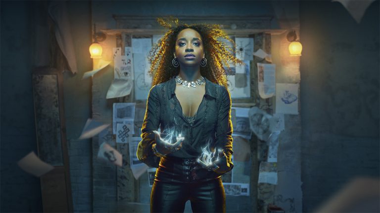 Domino Day Review : Brit Witch Fantasy est un « Charmé » sexy et adulte