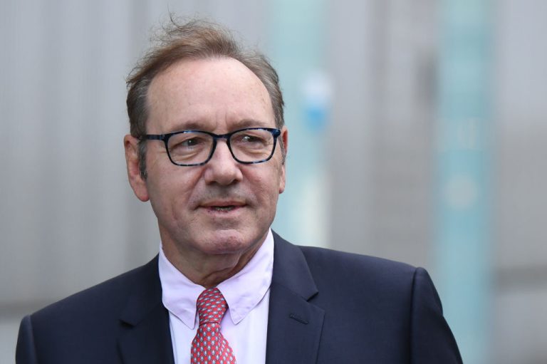 Kevin Spacey revient à Hollywood : la bande-annonce de Peter Five Eight