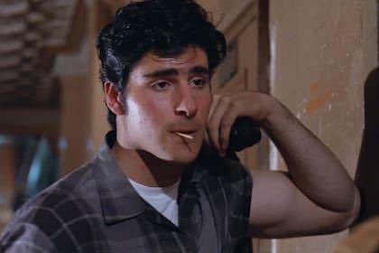 Tony Ganios, le visage de Pilone dans la comédie sexy Porky's, est décédé à l'âge de 64 ans.  Au cours de sa carrière, il a également joué dans Die Hard 2.