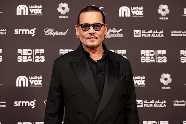 L'actrice Lola Glaudini a accusé Johnny Depp d'agression verbale sur le tournage de Blow :