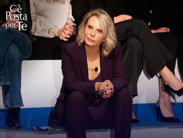 You've Got Mail, avant-premières et invités du 16 mars : sur Canale 5 Elisa et Furkan Palali