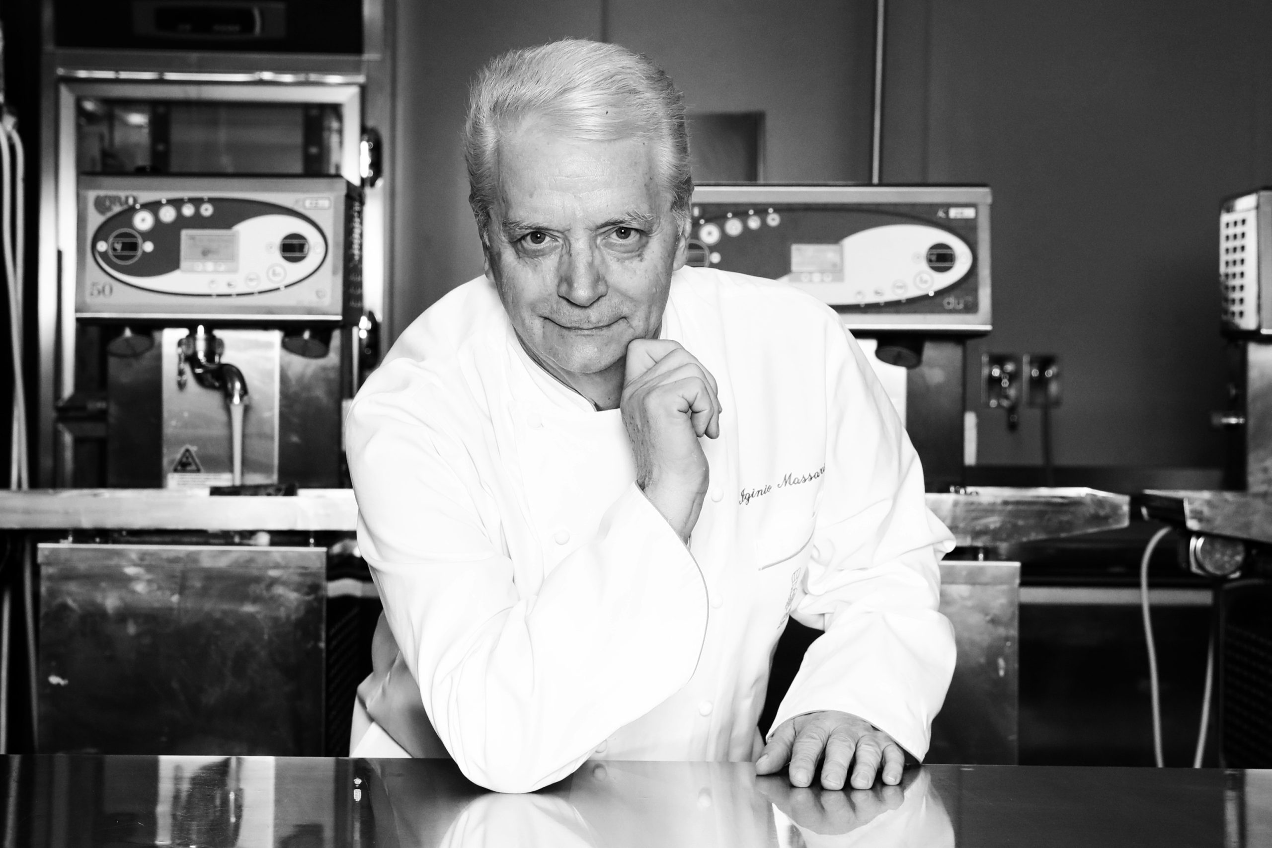 Iginio Massari rejoint le casting permanent de Bake Off Italia 2024