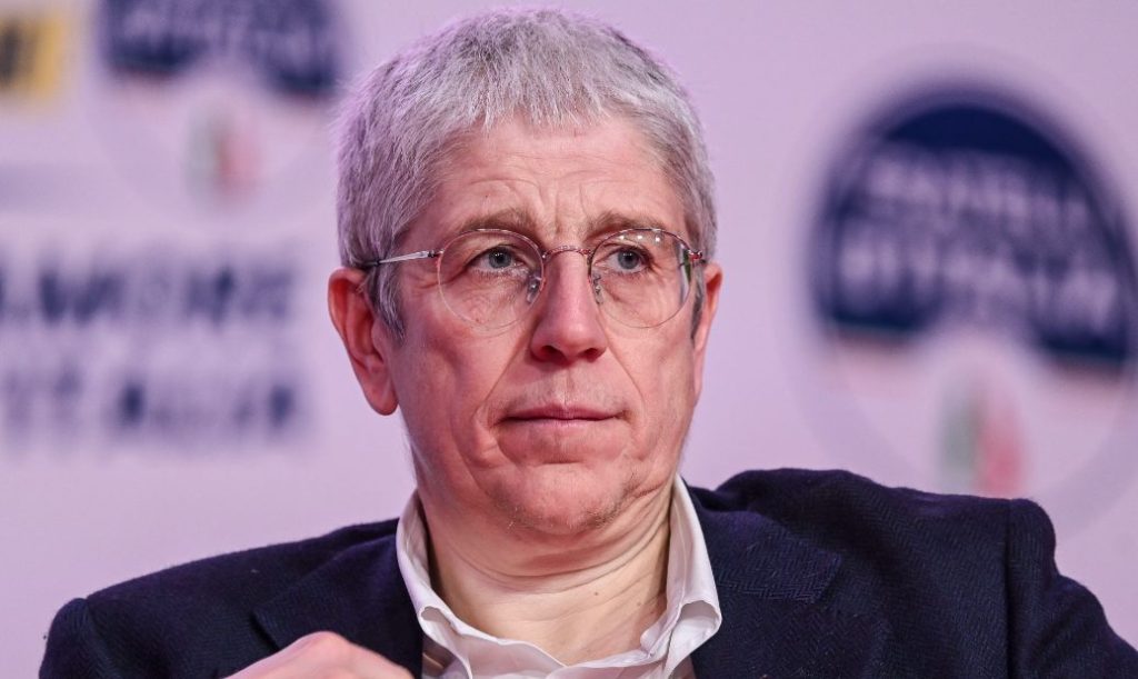 Out of the box, avant-premières du 27 mars : l'interview du Premier ministre Giorgia Meloni sur Rete 4