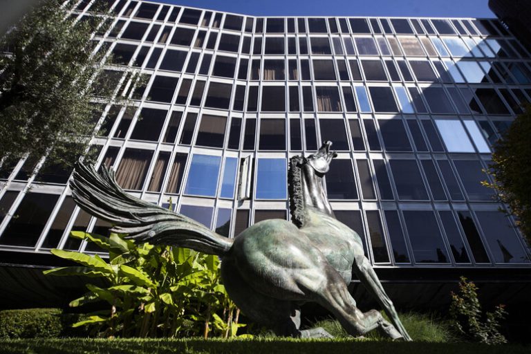 Grève des journalistes de la Rai le 6 mai : les raisons, la réponse de l'entreprise et ses implications