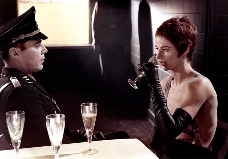 Le veilleur de nuit fête ses 50 ans : l'histoire du film de Liliana Cavani