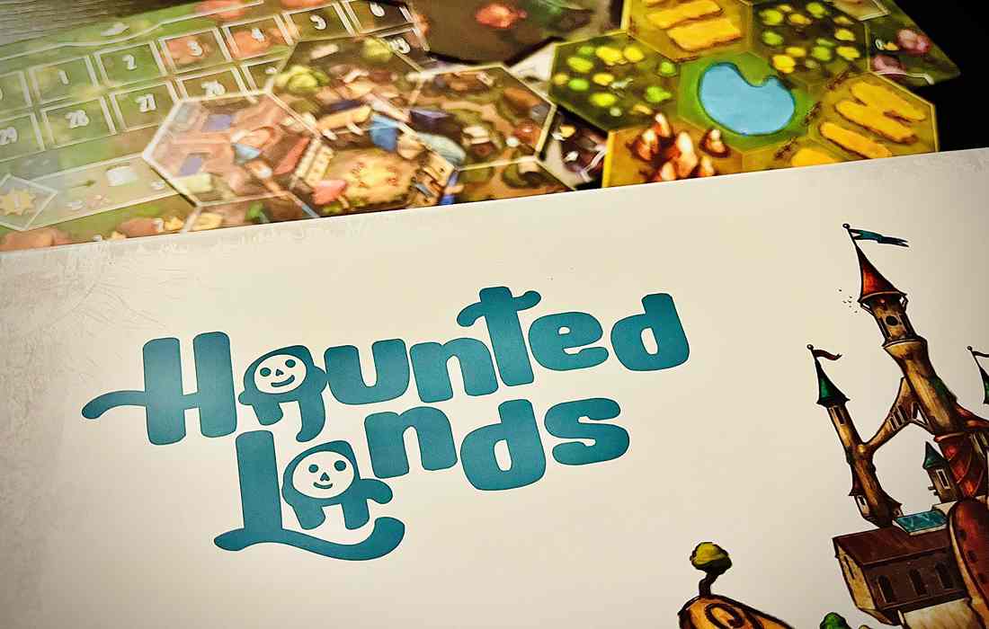 Revue du jeu de société Haunted Lands : Ghosts in Kalena