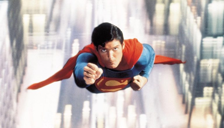 Christopher Reeve pourra-t-il vraiment être remplacé en tant que Superman ?