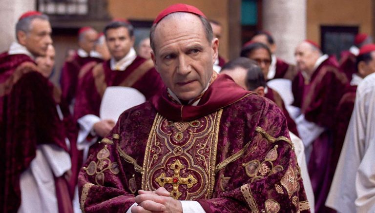 Le conclave offre un microcosme des chocs politiques d&rsquo;aujourd&rsquo;hui via l&rsquo;élection papale de l&rsquo;enfer
