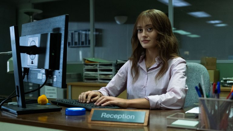 Sweetpea Review: Une vitrine sombre et drôle d&rsquo;Ella Purnell