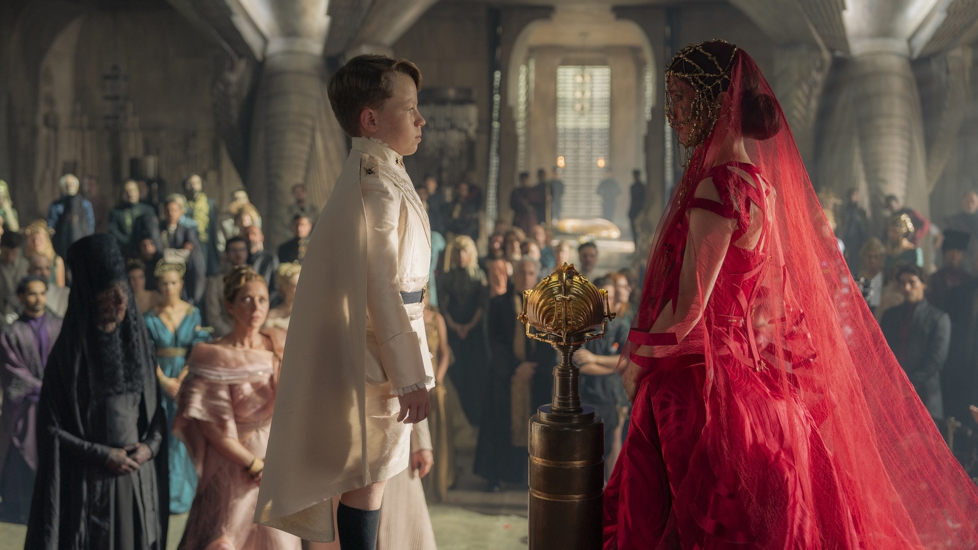 Charlie Hodson-Prior and Sarah-Sofie Boussnina in Dune: Prophecy.