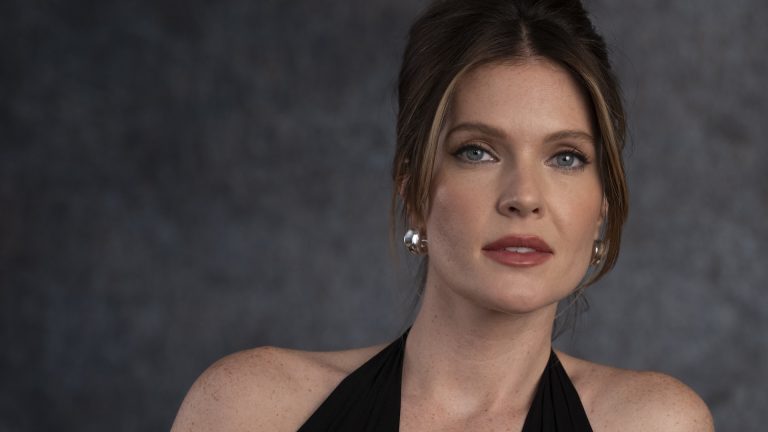 The White Lotus: Meghann Fahy partage ses théories de la saison 3
