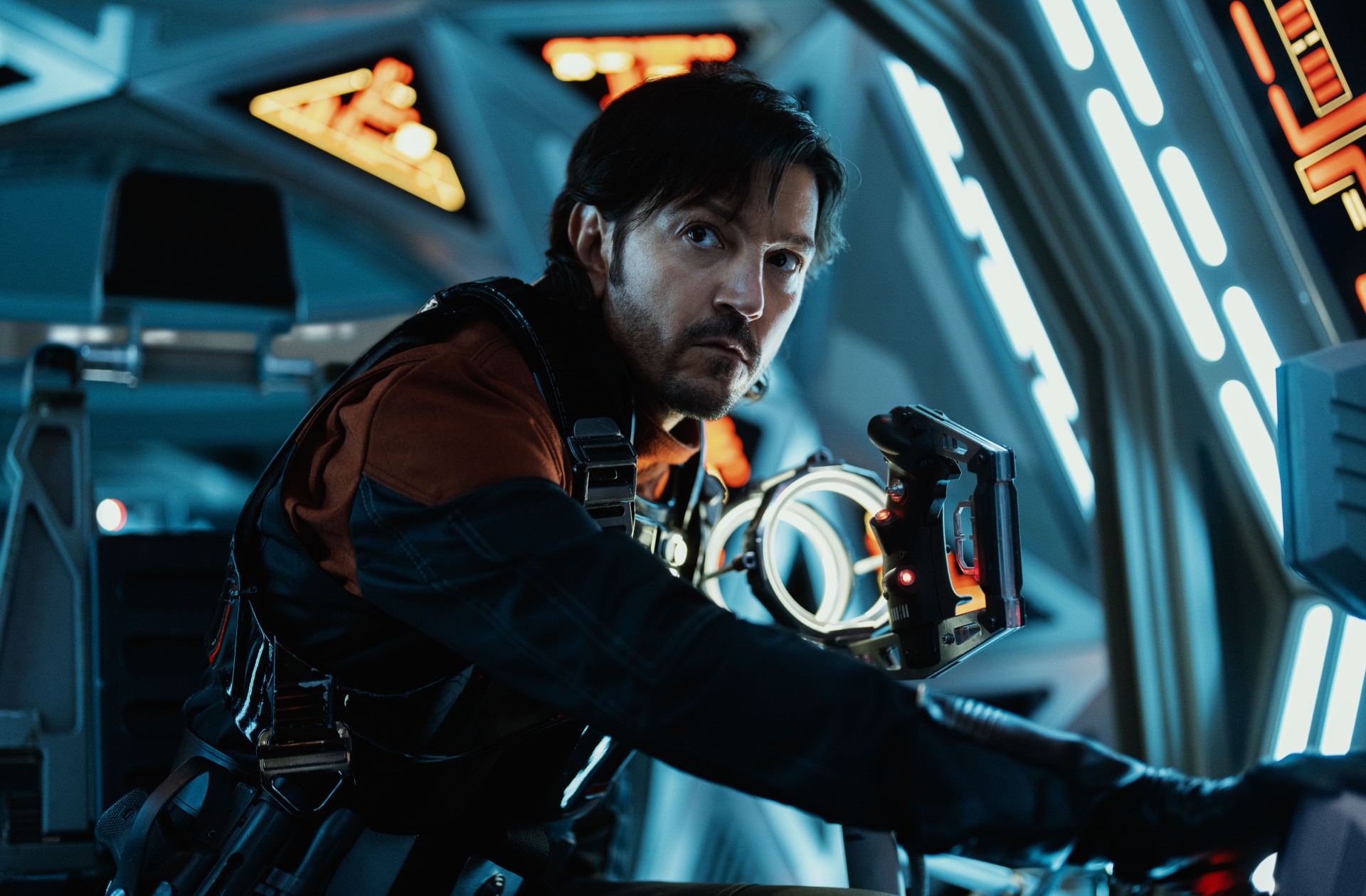 Andor (Diego Luna) in Lucasfilm's ANDOR Season 2