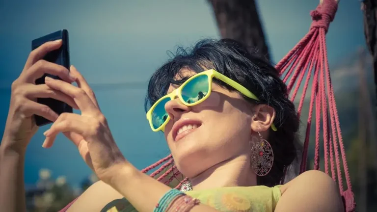 Été à la mer: les jeux parfaits à faire sur la plage avec le téléphone