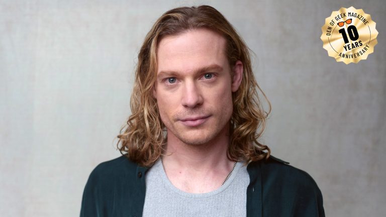 Entretien avec la saison 3 Vampire: Sam Reid taquine le Journet de Rock Star de Lestat