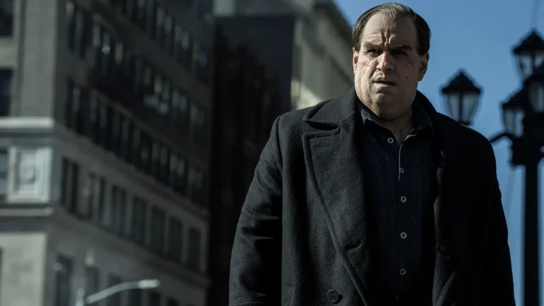 Colin Farrell aime vraiment ça "Morceau de merde" Oz Cobb