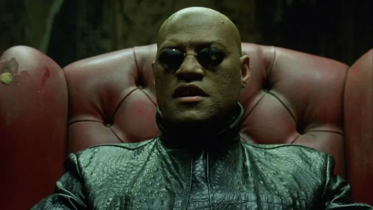 Le co-réalisateur de Matrix répond à la tournure de droite du film