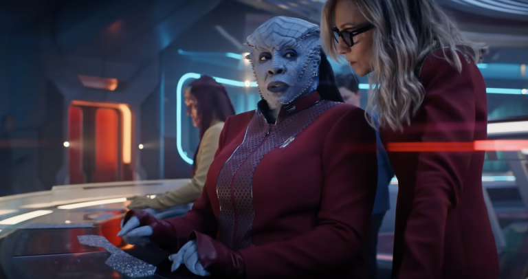 Star Trek : le capitaine de la Starfleet Academy porte des lunettes et c&rsquo;est important