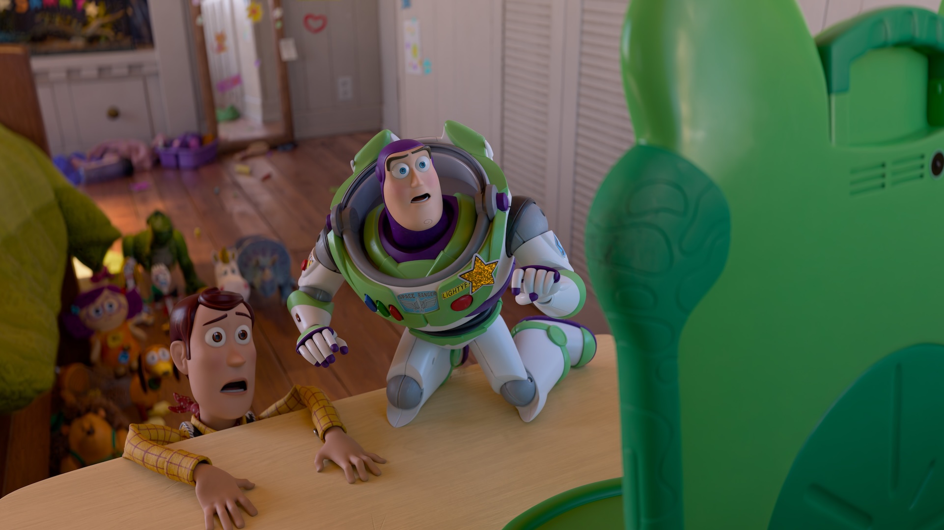 La bande-annonce de Toy Story 5 fait face à une menace existentielle pour tous les jouets