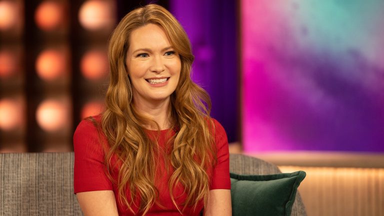 Sarah J. Maas veut faire une émission télévisée ACOTAR selon ses propres conditions
