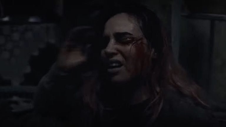 Evil Dead Burn ramène la franchise à ses racines