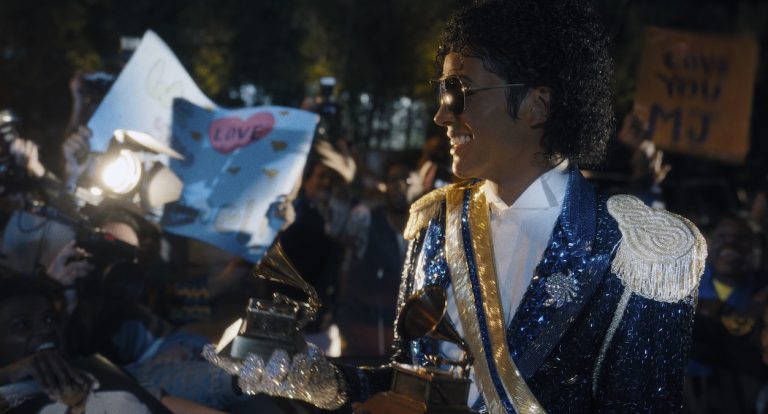 Michael Review : Un Michael Jackson saint et aseptisé