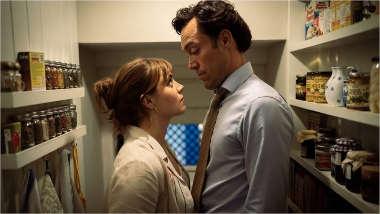 Rivals joue dans « Emotional Edging » de Rupert et Taggie dans la saison 2