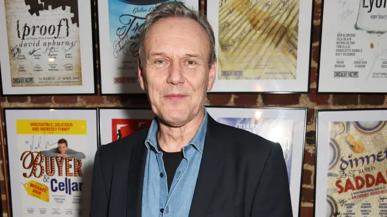 Anthony Head était une figure paternelle pour toute une génération de fans de genre