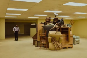 Backrooms est le premier film d&rsquo;horreur de l&rsquo;ère de l&rsquo;IA