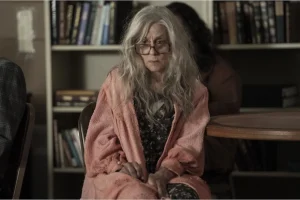 Judith Light brise la décision tragique de Dorry sur The Terror: Devil in Silver
